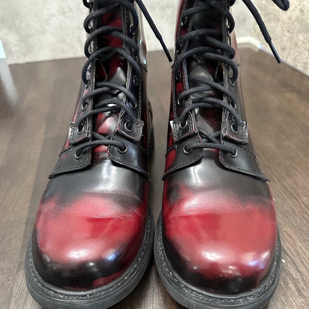 John Fluevog 8 Eye Combat Boots 7th Heaven Sole Women’s Size 10